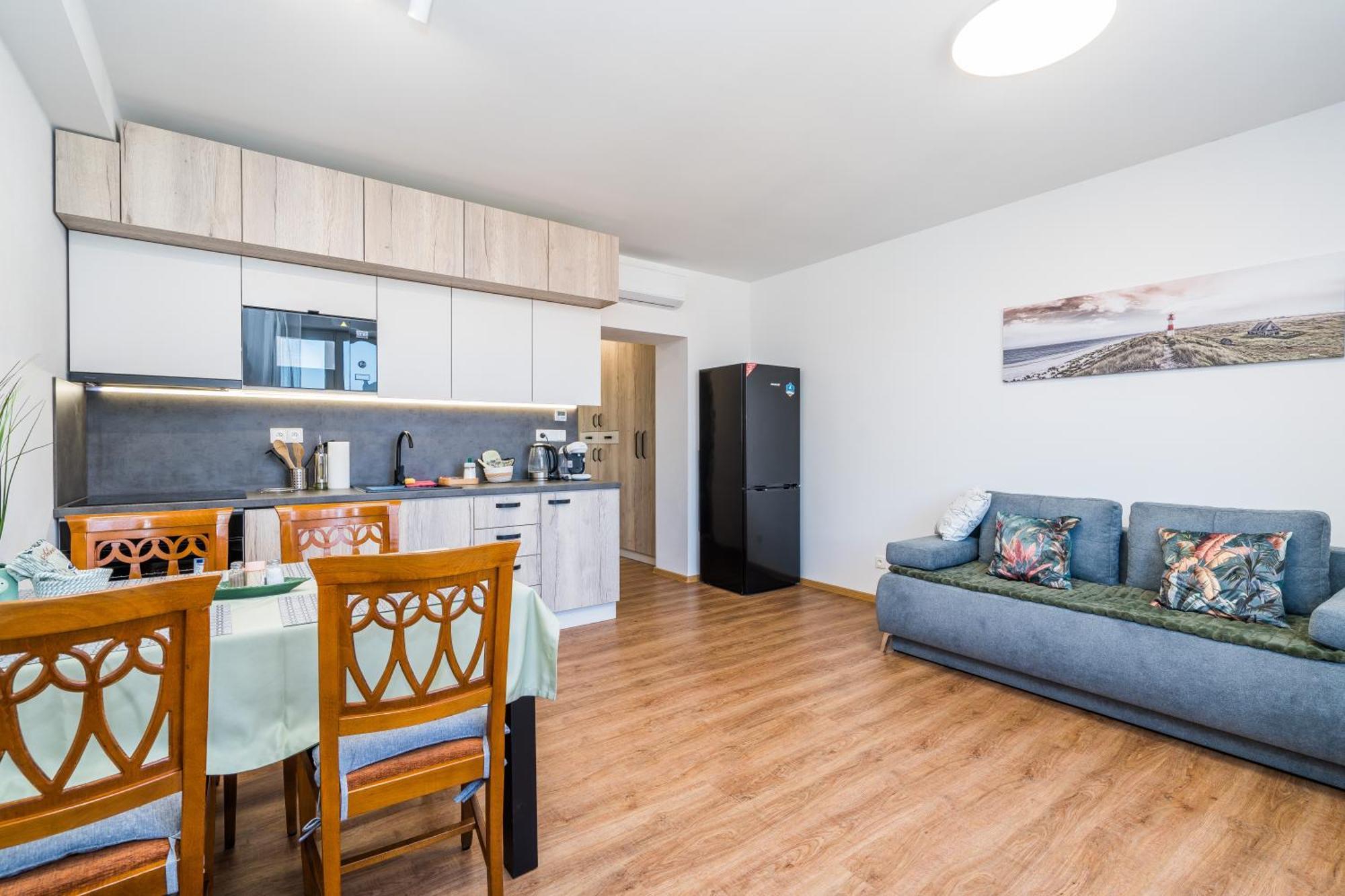 Perla Hradce 301 Apartment ฮราเดตสคราโลเว ภายนอก รูปภาพ